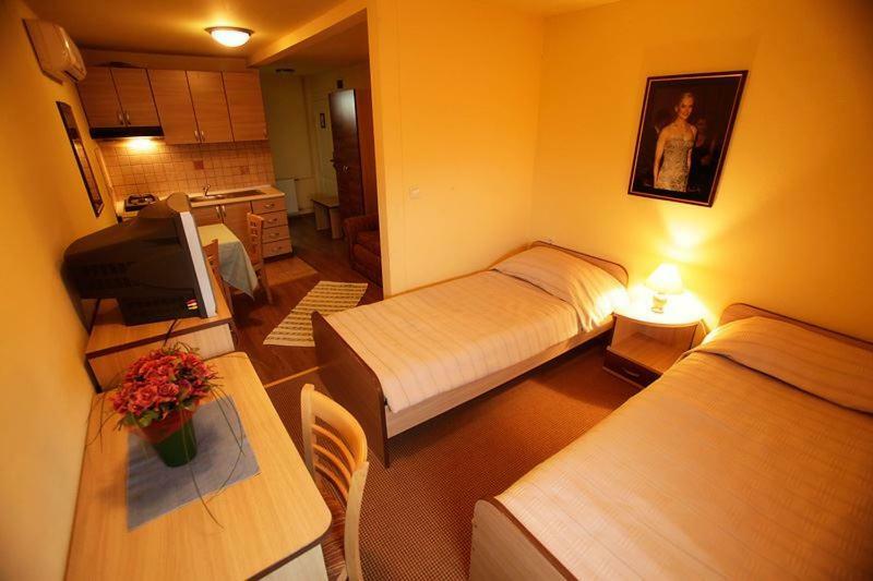 Tribalj The Movie Resort Aparthotel المظهر الخارجي الصورة